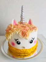 /album/jednorozci-a-kone/62110091-462987574511157-2209912908907806720-n-jpg/